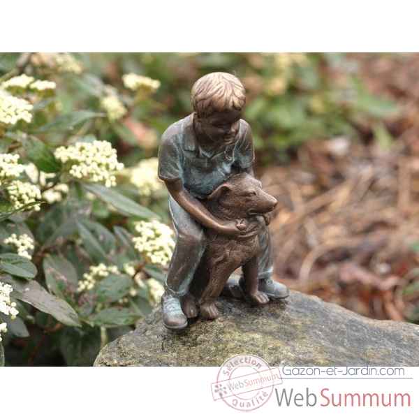 Sculpture garcon avec chien en bronze thermobrass -an1979brw-v